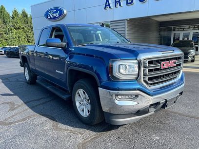 Used 2019 GMC Sierra 1500 SLE w/ SLE Value Package