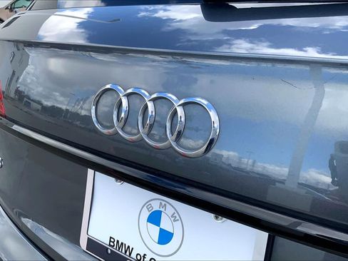 Used 2025 Audi Q5 2.0T Premium image 30