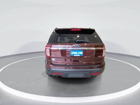 Used 2012 Ford Explorer XLT AWD/4WD image 7