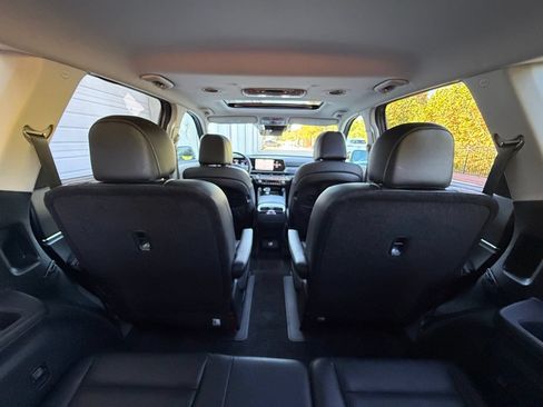 Used 2025 Kia Telluride S AWD/4WD image 39