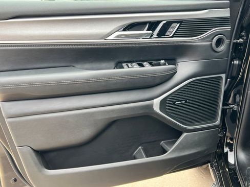 New 2026 Jeep Grand Wagoneer 4WD image 15