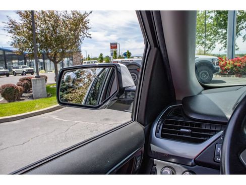Used 2020 Chevrolet Tahoe LT AWD/4WD image 45