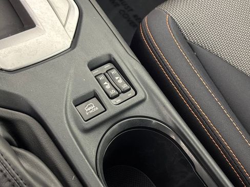 Used 2022 Subaru Crosstrek 2.0i Premium w/ Popular Package #4A image 24