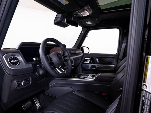 Used 2025 Mercedes-Benz G 63 AMG 4MATIC image 15