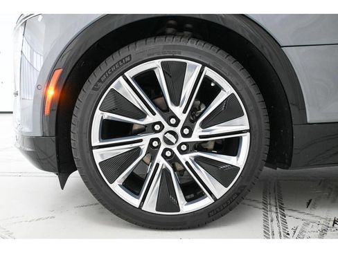 Used 2023 Cadillac Lyriq 2WD image 24