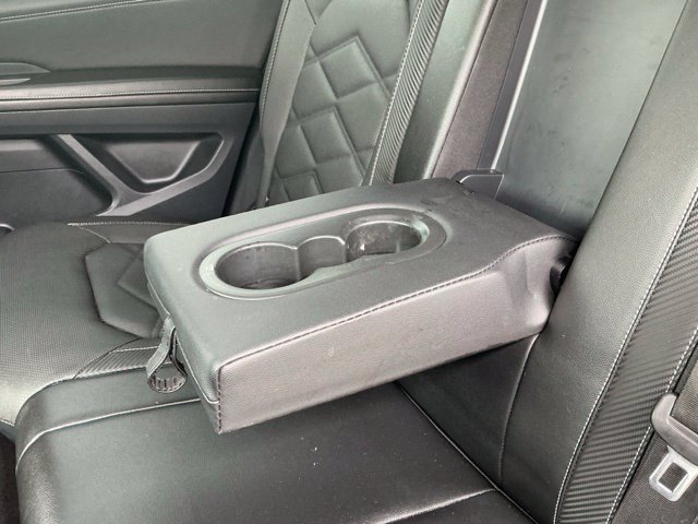 Used 2024 Volkswagen Atlas Cross Sport SE FWD image 33