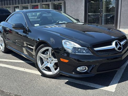 Used 2009 Mercedes-Benz SL 550 image 1
