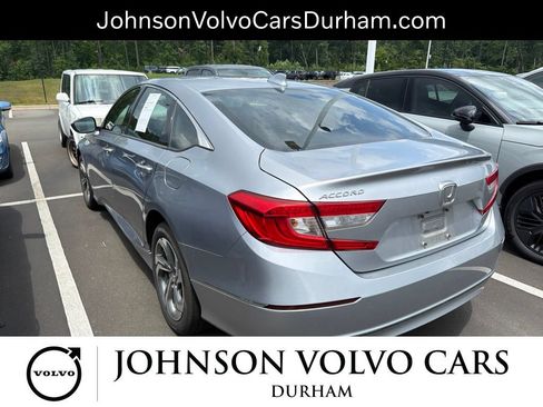 Used 2018 Honda Accord EX image 3