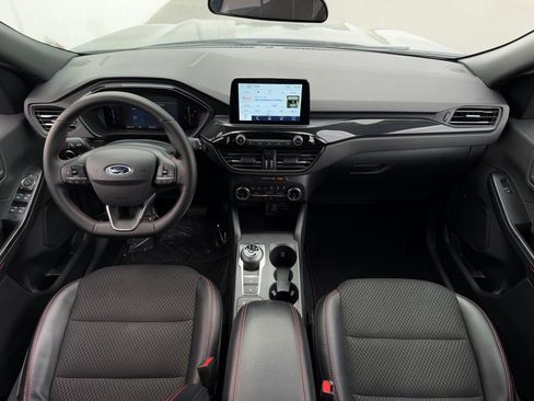 Used 2025 Ford Escape ST-Line AWD/4WD image 12