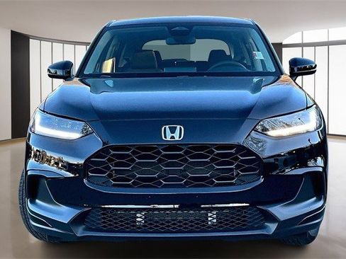 Certified 2023 Honda HR-V LX image 2