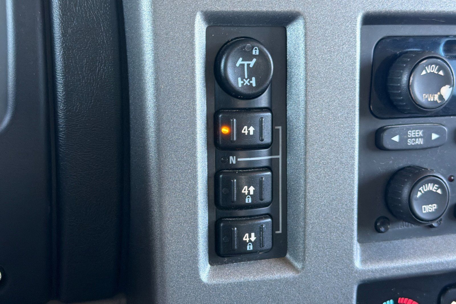 Used 2003 HUMMER H2 AWD/4WD image 27
