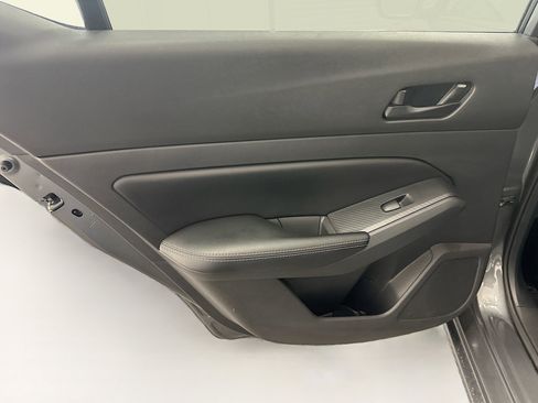 Used 2025 Nissan Altima 2.5 SV image 26