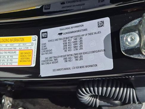 Used 2025 Chevrolet Tahoe LT RWD image 15