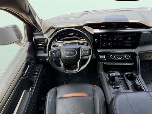 Used 2024 GMC Sierra 1500 AT4 image 56