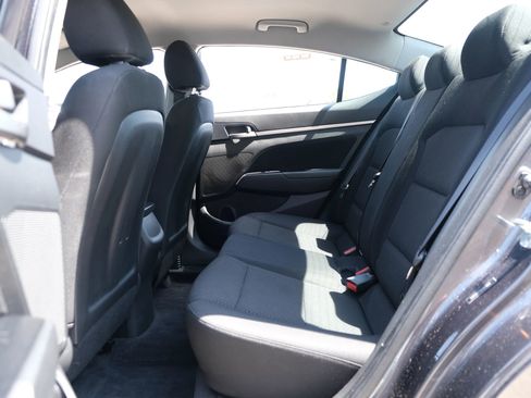 Used 2020 Hyundai Elantra SEL w/ Cargo Package (C1) FWD image 12