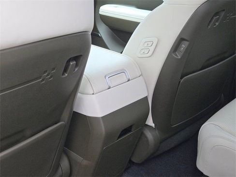 New 2025 Hyundai Santa Fe Calligraphy image 14