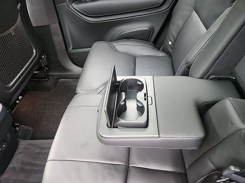 Certified 2025 Volvo XC90 B6 Ultra w/ Protection Package AWD/4WD image 36
