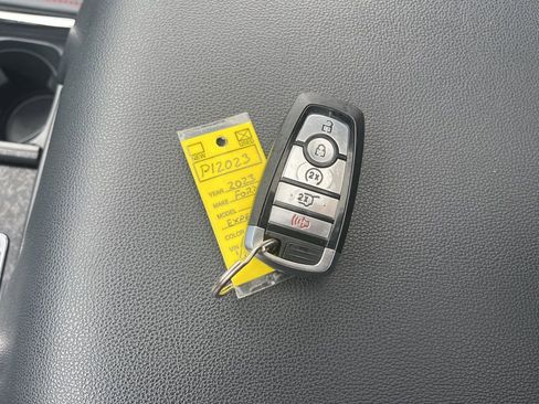 Used 2023 Ford Expedition Max Limited image 25