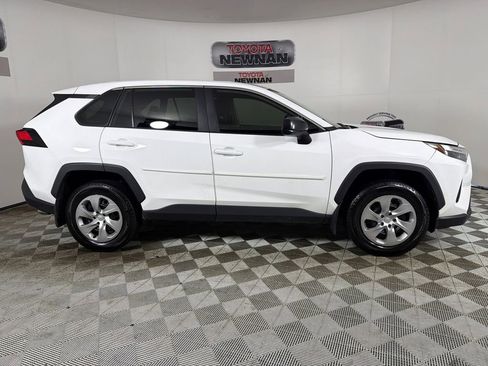 Used 2023 Toyota RAV4 LE AWD/4WD image 2