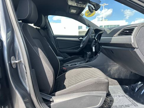 Certified 2023 Volkswagen Jetta Sport FWD image 16