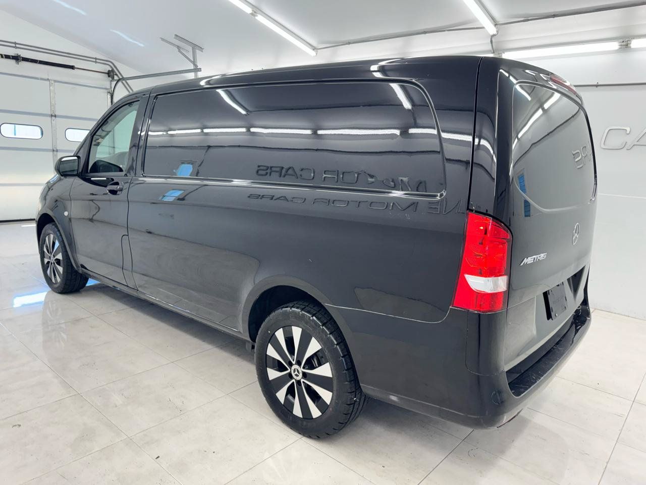 Used 2022 Mercedes-Benz Metris image 8