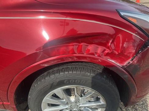 Used 2018 Buick Envision Essence w/ LPO, Hit The Road Package image 4