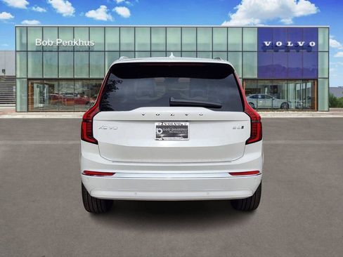 New 2026 Volvo XC90 B6 Plus w/ Protection Package Premier image 30