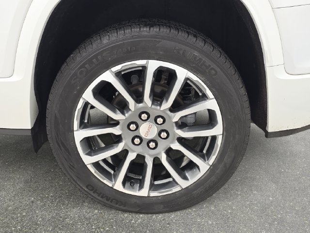 Used 2021 GMC Acadia Denali w/ Denali Technology Package AWD/4WD image 30