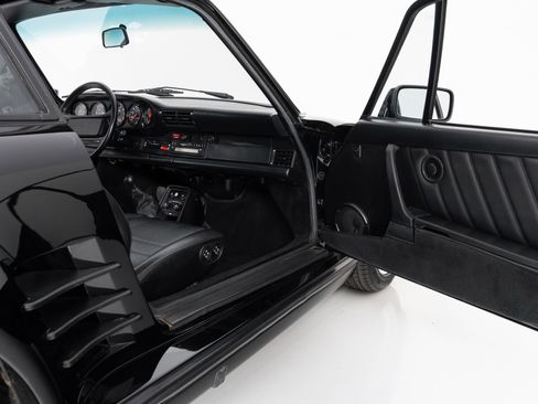Used 1987 Porsche 911 Carrera image 28