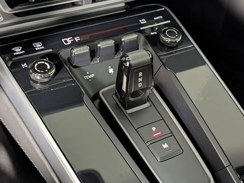 Certified 2022 Porsche 911 Turbo S AWD/4WD image 30