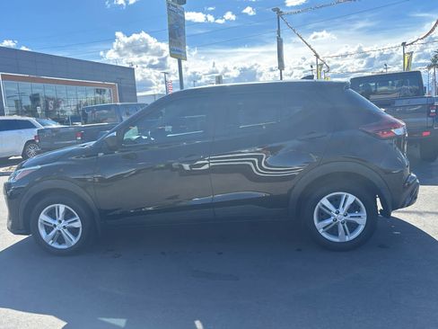 Used 2024 Nissan Kicks S image 8