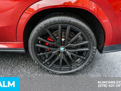 Used 2023 BMW X6 xDrive40i w/ Executive Package image 17