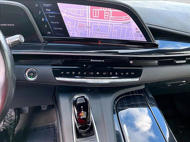 Used 2024 Cadillac Escalade Sport w/ LPO, ONYX Package RWD image 24