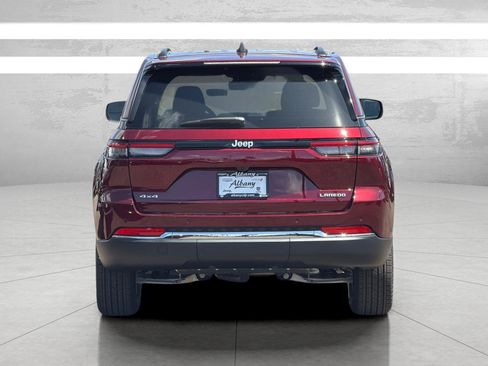 New 2026 Jeep Grand Cherokee Laredo w/ Trailer Tow Package AWD/4WD image 6