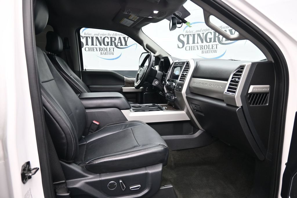 Used 2017 Ford F350 Lariat w/ Chrome Package AWD/4WD image 19