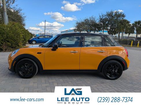 Used 2016 MINI Cooper 4-Door Hardtop image 6
