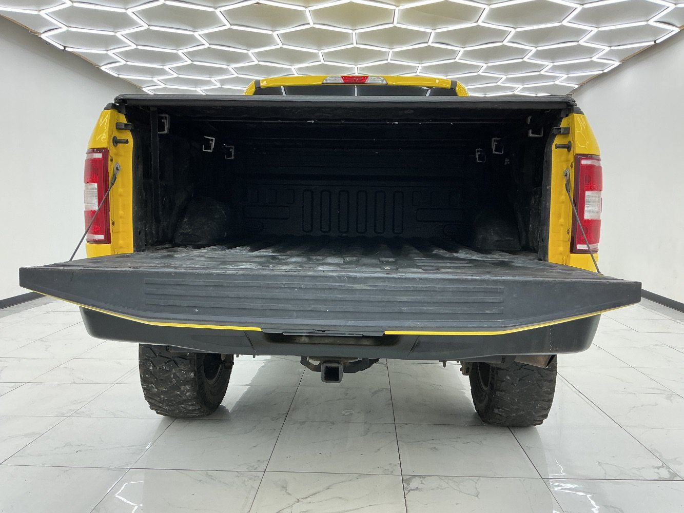 Used 2018 Ford F150 XL w/ Equipment Group 101A Mid AWD/4WD image 44