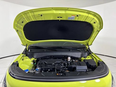 Used 2025 Hyundai Kona SE FWD image 11