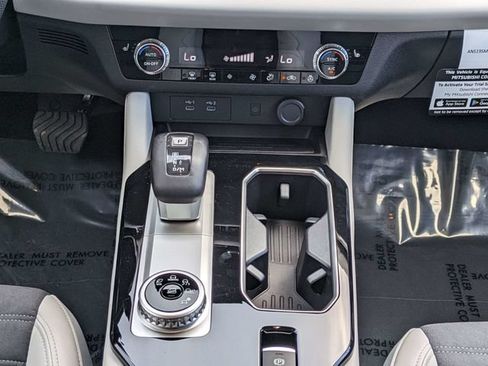 New 2026 Mitsubishi Outlander SE FWD image 19