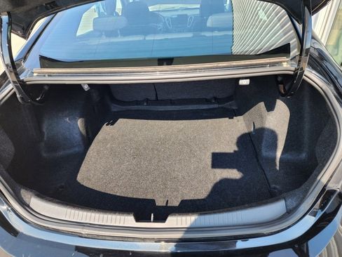 Used 2024 Chevrolet Malibu LT image 8