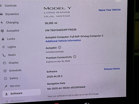 Used 2023 Tesla Model Y Long Range image 17