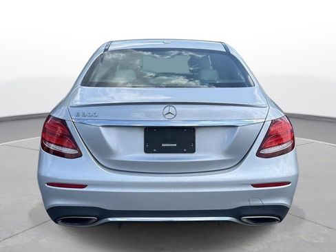 Used 2019 Mercedes-Benz E 300 image 7