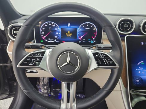 Used 2023 Mercedes-Benz C 300 Sedan image 25