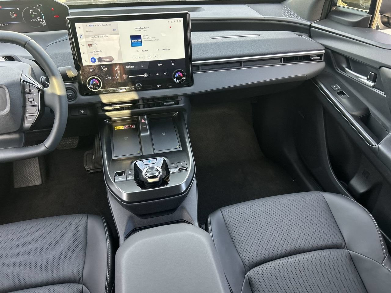 New 2026 Subaru Solterra AWD/4WD image 12