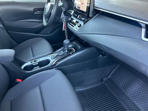 Used 2023 Toyota Corolla LE image 17