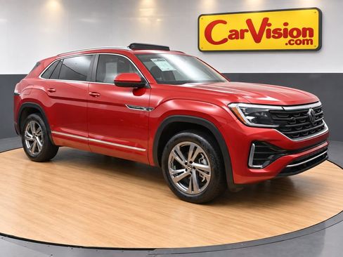 Used 2024 Volkswagen Atlas Cross Sport SEL R-Line AWD/4WD image 1