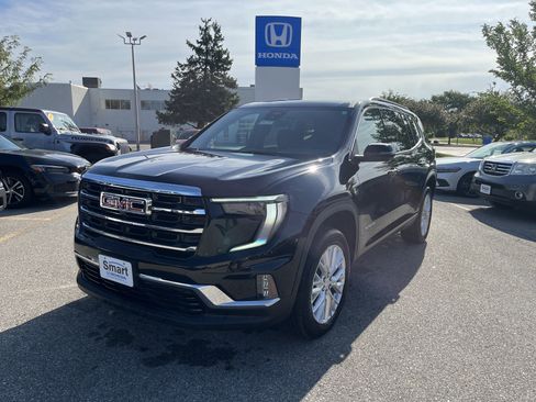 Used 2026 GMC Acadia Elevation w/ Elevation Premium Package AWD/4WD image 1