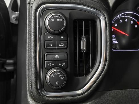 Used 2021 Chevrolet Silverado 1500 LT AWD/4WD image 23