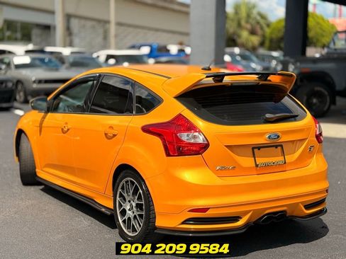 Used 2013 Ford Focus ST FWD image 5