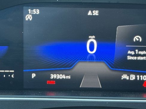 Used 2022 Volkswagen Tiguan SE R-Line image 18